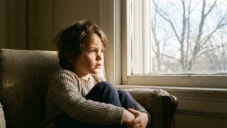 CORE-279 ãæ¥æã®ä¸å®ãå¼·ã¾ãã1æä¸­æ¬ã®çç±